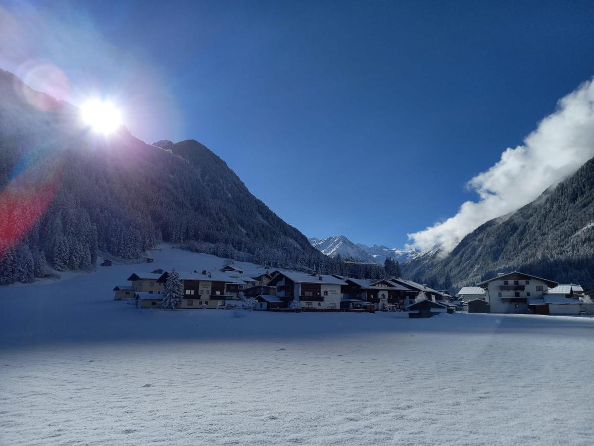 Appartement Haus Blickfang à Neustift im Stubaital Extérieur photo